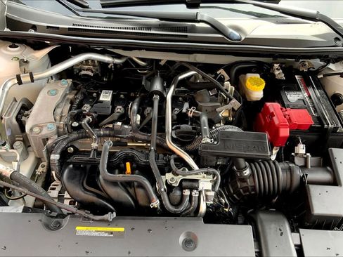 Used 2025 Nissan Sentra SV FWD image 30