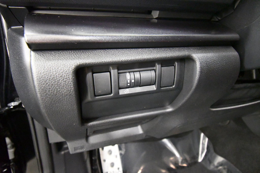 Used 2024 Subaru Impreza RS w/ Popular Package #1 AWD/4WD image 18