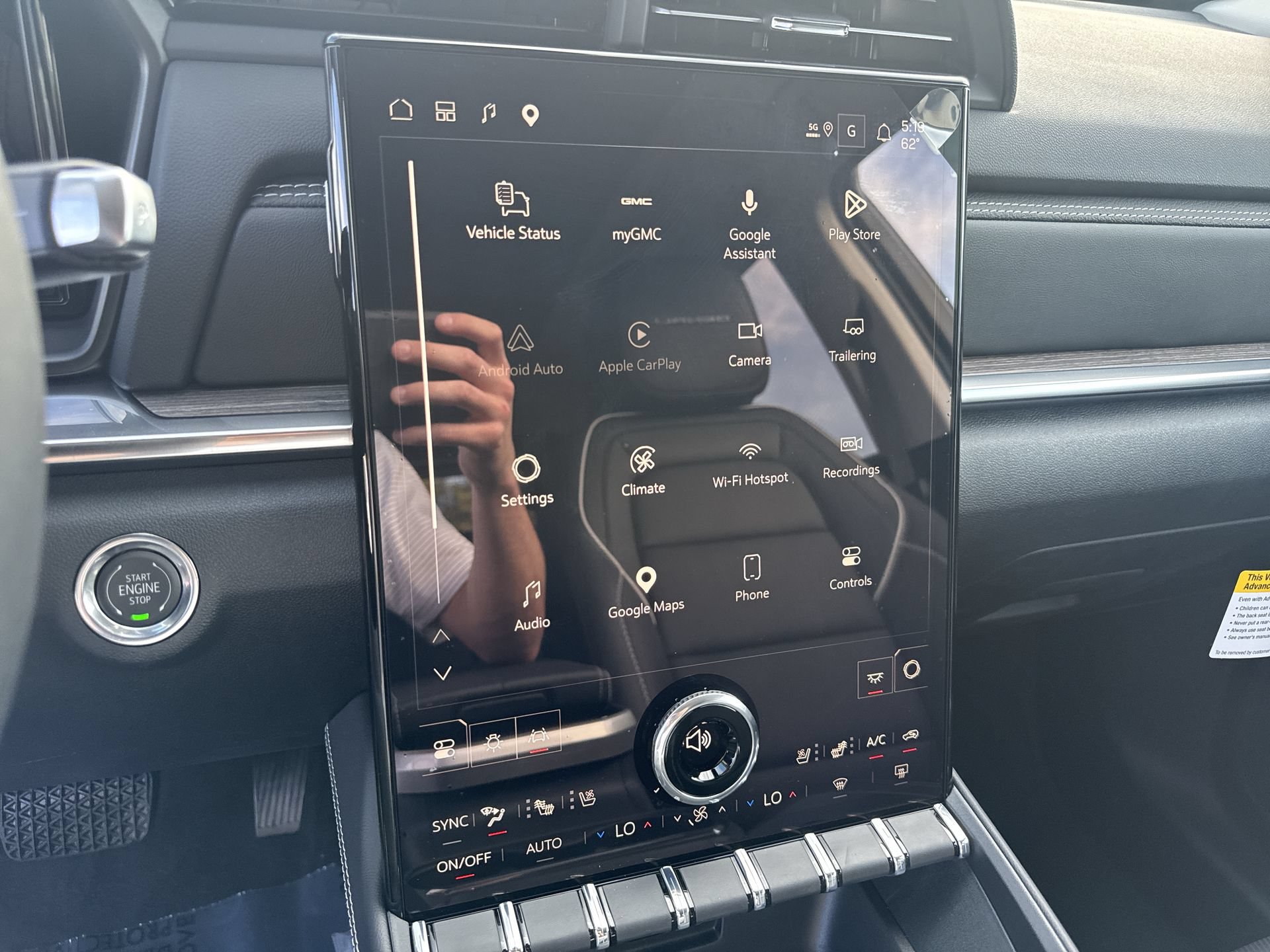 New 2027 GMC Terrain Denali AWD/4WD image 12