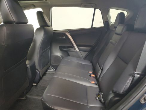 Used 2018 Toyota RAV4 Limited image 23