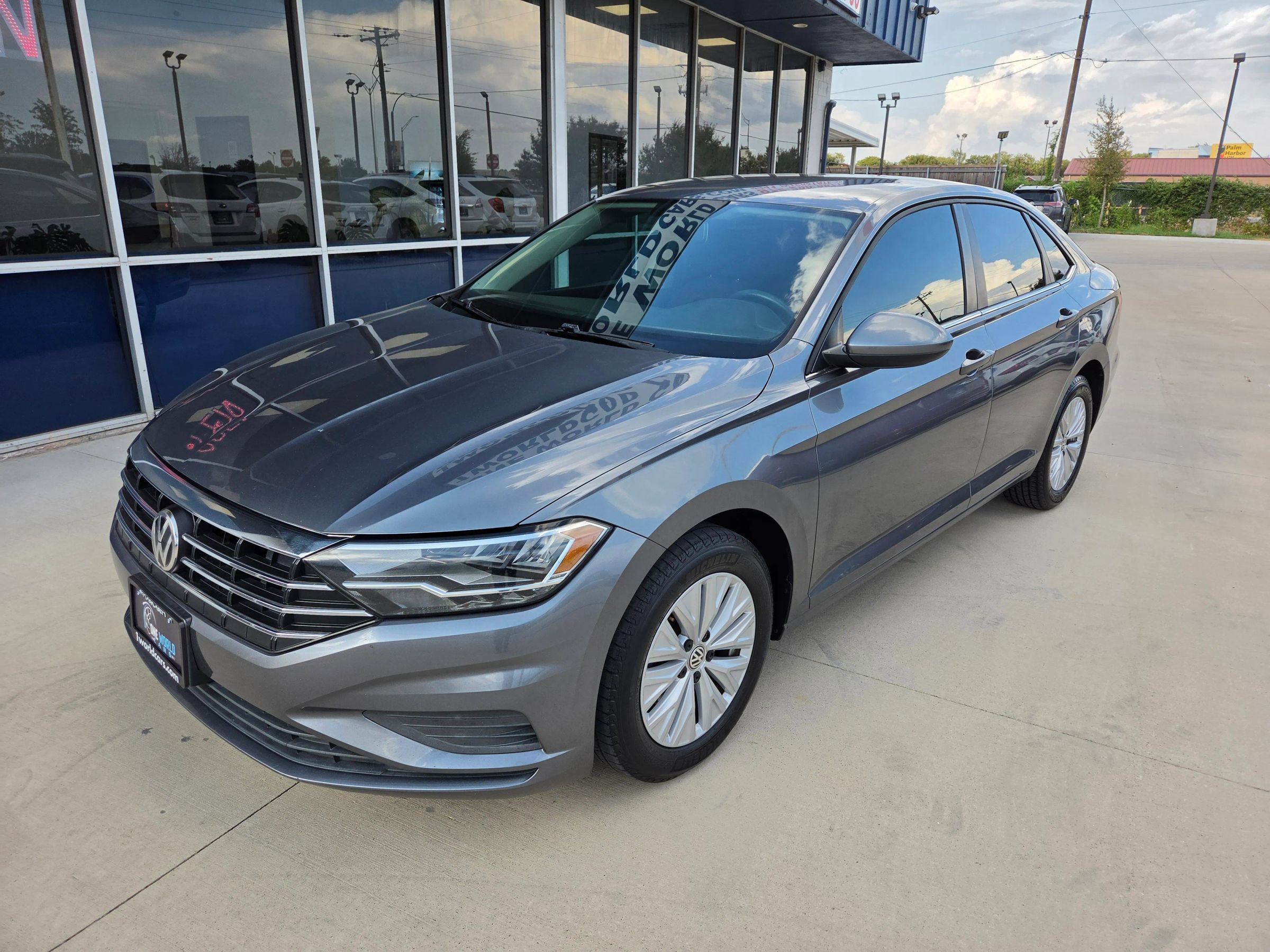 Used 2019 Volkswagen Jetta S w/ Driver Assistance Package FWD image 2
