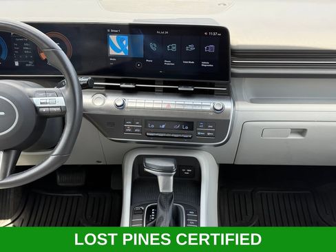 Used 2025 Hyundai Kona SEL FWD image 24