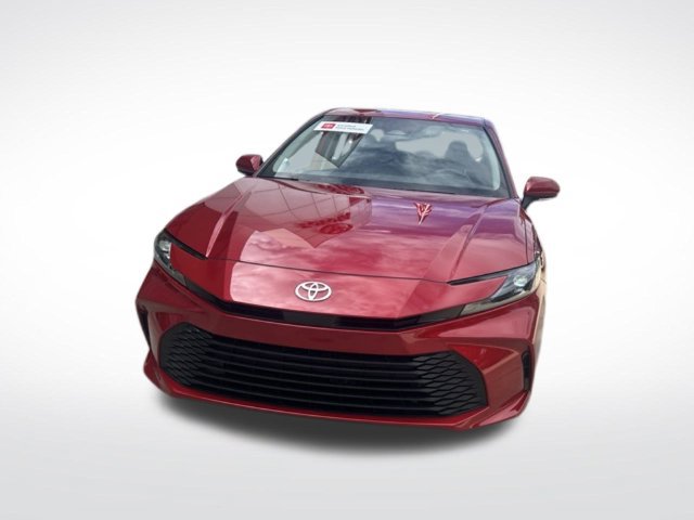 Used 2026 Toyota Camry LE w/ Convenience Package FWD image 2