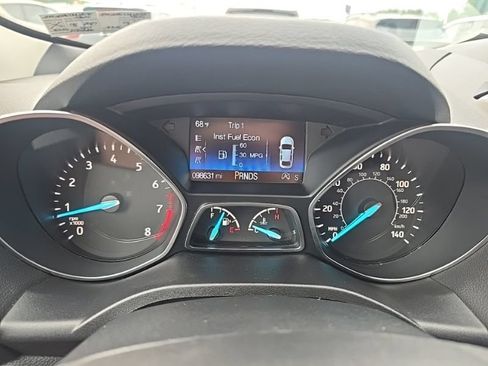 Used 2018 Ford Escape SEL FWD image 14