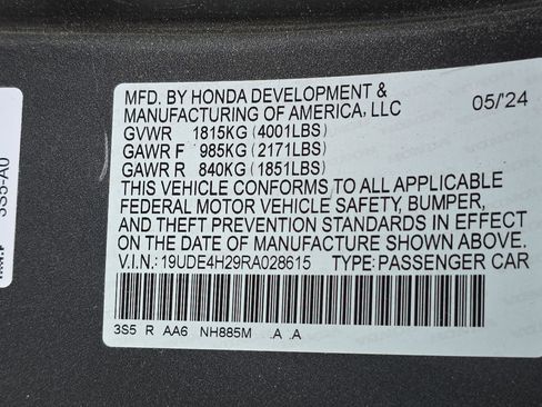 Certified 2024 Acura Integra FWD image 34