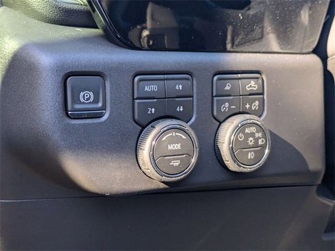 New 2026 Chevrolet Silverado 1500 LT Trail Boss w/ LT Trail Boss Premium Package image 13