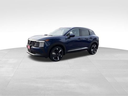 Used 2025 Nissan Kicks SR AWD/4WD image 13