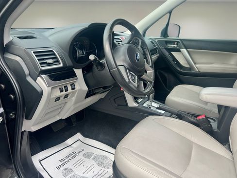 Used 2017 Subaru Forester 2.5i Limited image 9