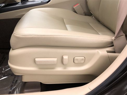 Used 2017 Acura RDX AWD image 5