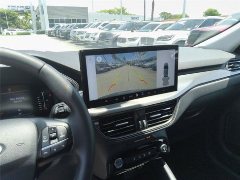 Certified 2023 Ford Escape Active w/ Tech Pack #1 FWD image 18