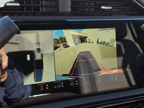 New 2026 GMC Sierra 2500 AT4 w/ AT4 Premium Plus Package image 13