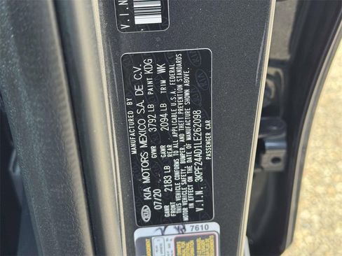 Used 2020 Kia Forte LXS image 15