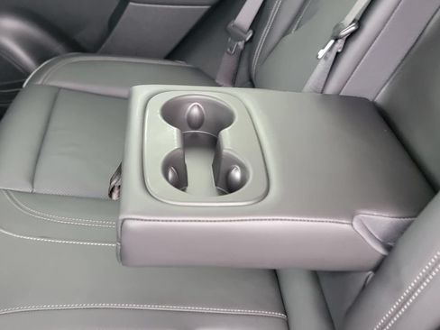 Used 2023 Buick Envision Essence FWD image 33