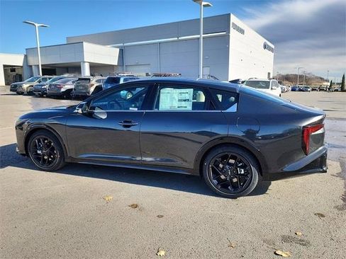 New 2025 Kia K4 GT-Line Turbo image 7