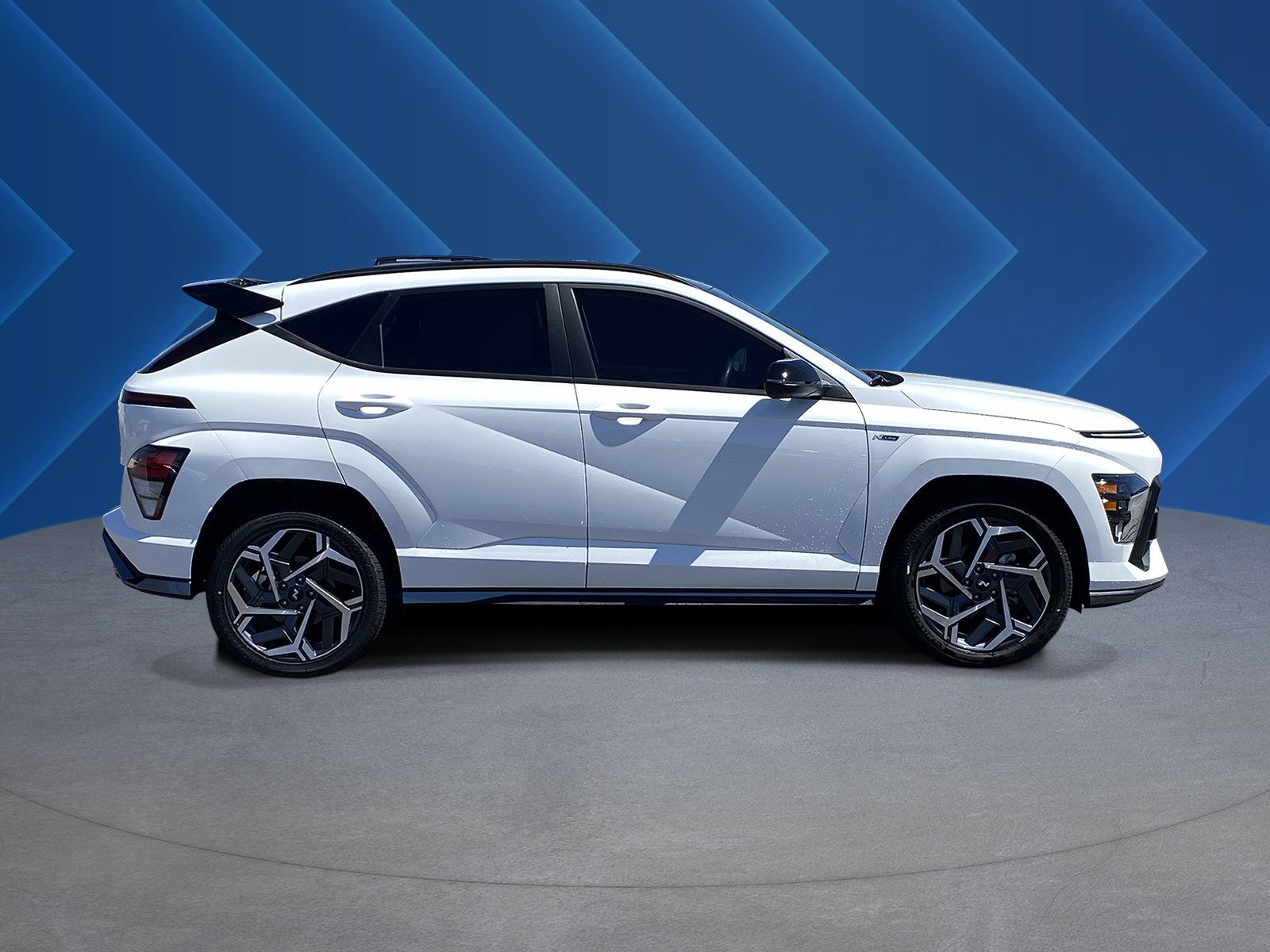 Used 2024 Hyundai Kona N Line AWD/4WD image 2
