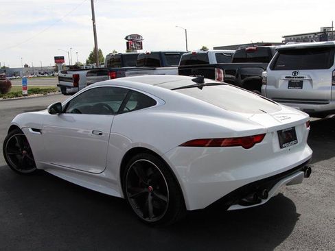 Used 2016 Jaguar F-TYPE R image 43