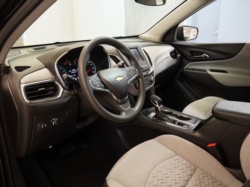 Used 2024 Chevrolet Equinox LS image 6