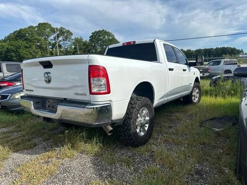 Used 2024 RAM 2500 Big Horn AWD/4WD image 4