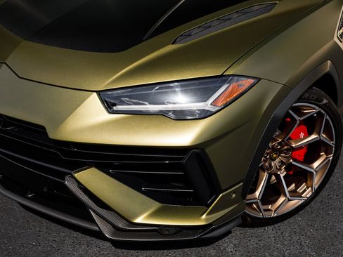 Used 2024 Lamborghini Urus Performante AWD/4WD image 6