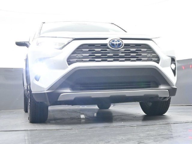 Used 2024 Toyota RAV4 Limited AWD/4WD image 40