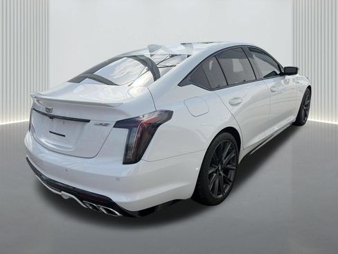 Used 2024 Cadillac CT5 V RWD image 7