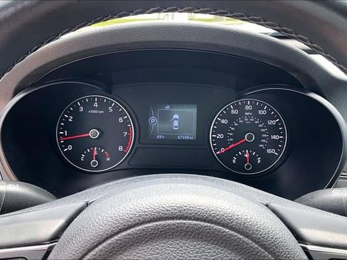 Used 2017 Kia Optima EX FWD image 13