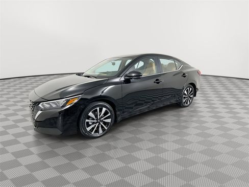 New 2025 Nissan Sentra SV w/ SV Premium Package image 4