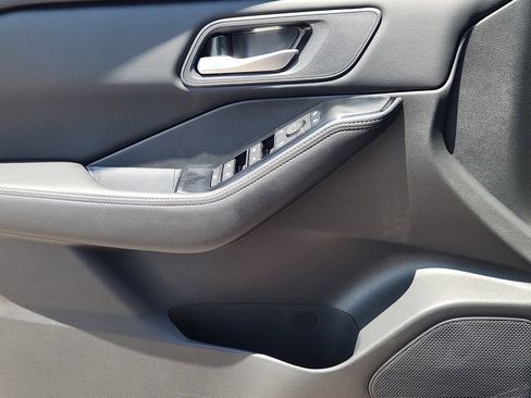 New 2026 Nissan Rogue SV FWD image 17
