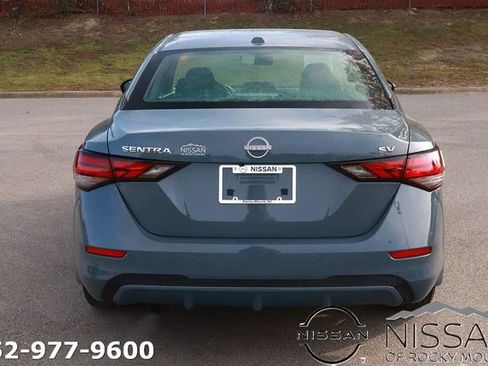 Used 2024 Nissan Sentra SV FWD image 7