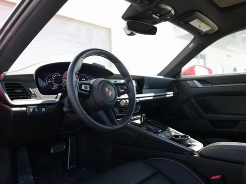 Certified 2025 Porsche 911 Carrera image 4