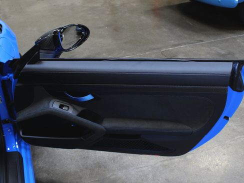 Used 2023 Porsche 718 Cayman GT4 RS image 35