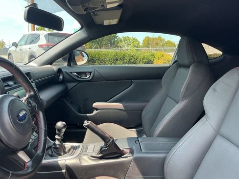 Used 2022 Subaru BRZ Premium RWD image 11