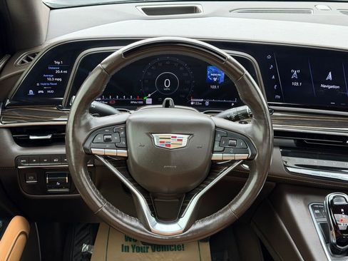 Used 2022 Cadillac Escalade ESV Sport w/ Touring Package AWD/4WD image 16