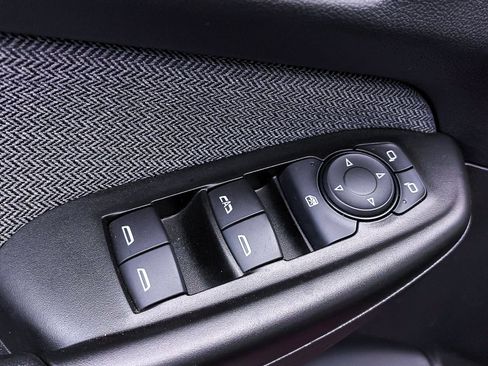 Used 2024 Chevrolet TrailBlazer LS w/ LS Convenience Package FWD image 15