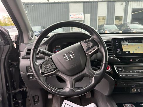 Used 2022 Honda Pilot Touring image 25