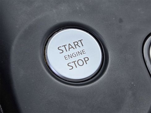 Used 2022 INFINITI QX50 Sensory image 22