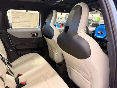 New 2025 MINI Cooper S image 25