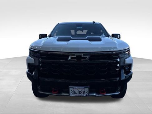 Certified 2023 Chevrolet Silverado 1500 ZR2 w/ Technology Package AWD/4WD image 8
