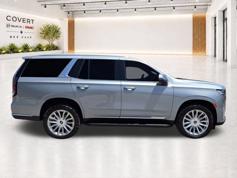 Used 2023 Cadillac Escalade Premium Luxury w/ LPO, Floor Liner Package AWD/4WD image 17