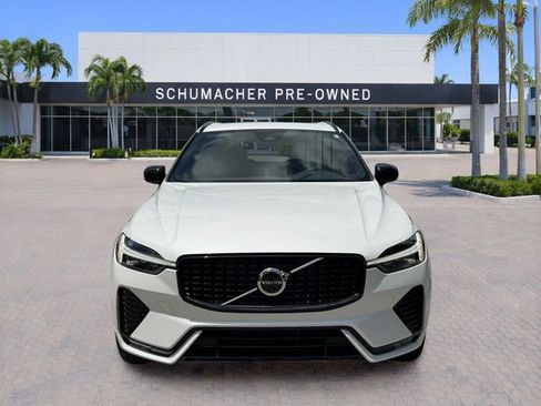 Used 2024 Volvo XC60 B5 Plus AWD/4WD image 2