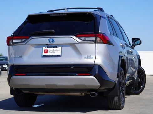 Certified 2023 Toyota RAV4 SE AWD/4WD image 7