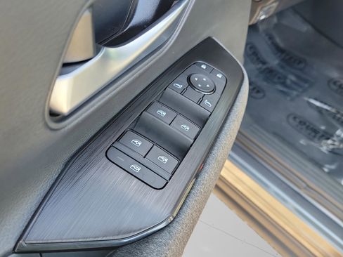 New 2026 Nissan Kicks SV image 17