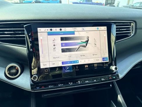 New 2026 Jeep Grand Wagoneer Limited image 36