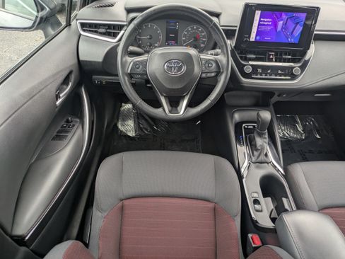Used 2024 Toyota Corolla Sedan w/ SE Convenience Package image 4