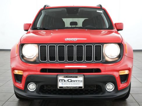 Used 2019 Jeep Renegade Latitude w/ Cold Weather Group FWD image 7