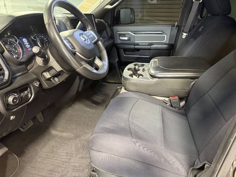 Used 2019 RAM 2500 Big Horn AWD/4WD image 12