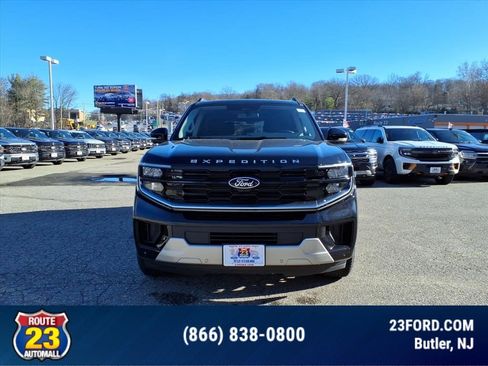 New 2025 Ford Expedition Max Platinum w/ Platinum Ultimate Package image 2