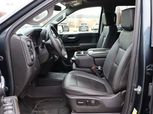 Used 2021 Chevrolet Silverado 1500 LT w/ Convenience Package II image 11