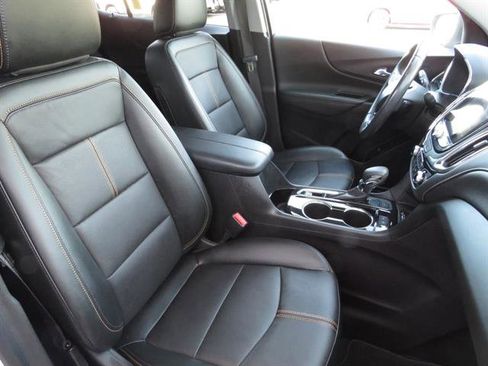 Used 2022 Chevrolet Equinox Premier image 21