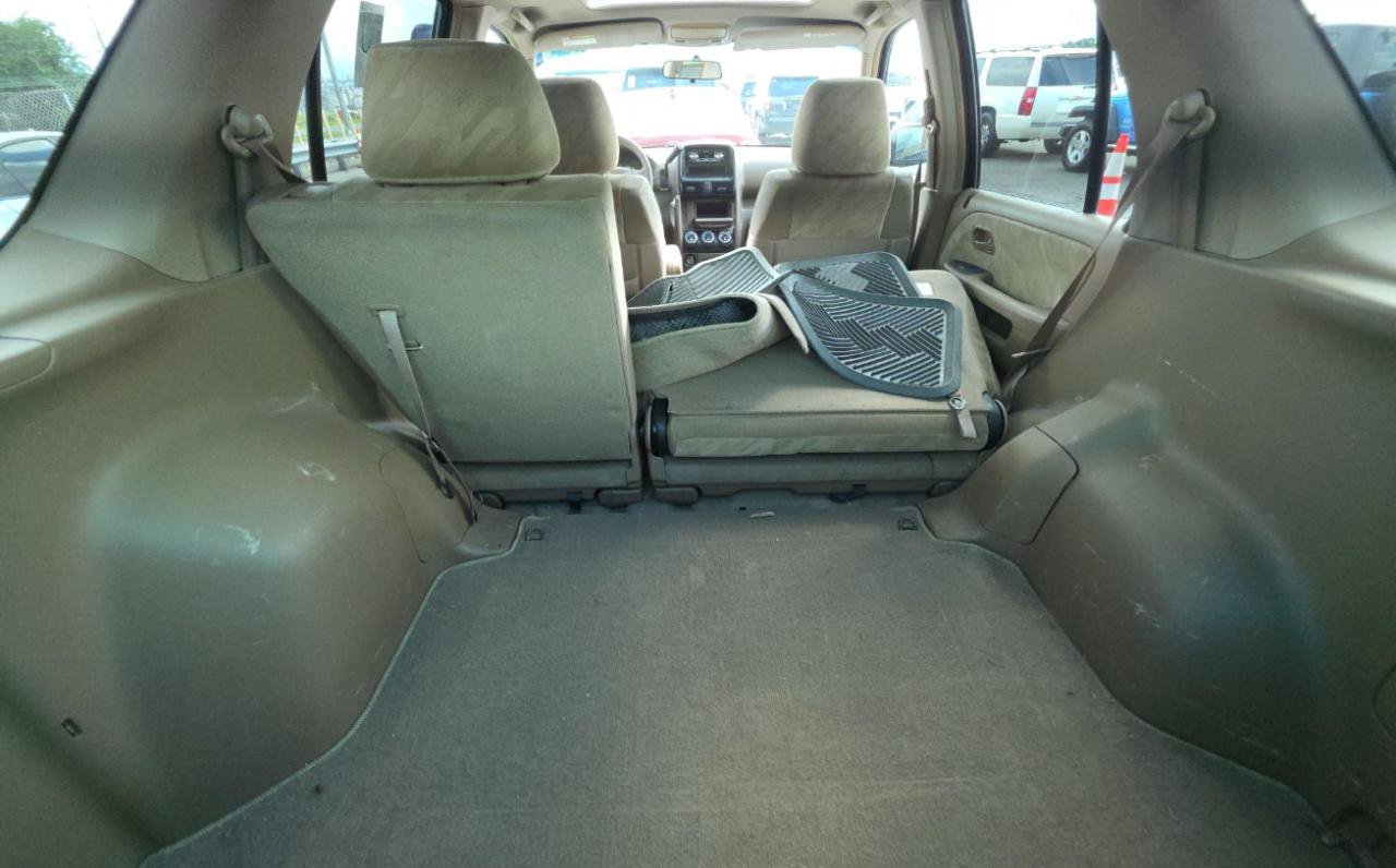 Used 2004 Honda CR-V EX image 19